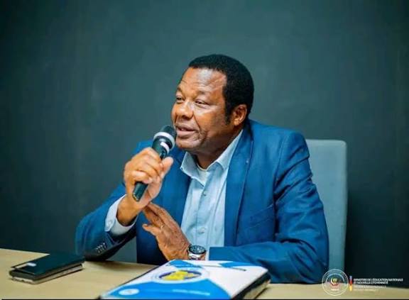 En transit à Lubumbashi, le Secrétaire général Juvénal Sanga Kaubo prône l’unité et la culture du résultat