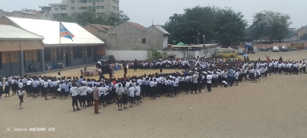 Perse : les élèves et enseignants de l’École primaire St Georges à Kintambo sensibilisés aux violences basées sur le genre