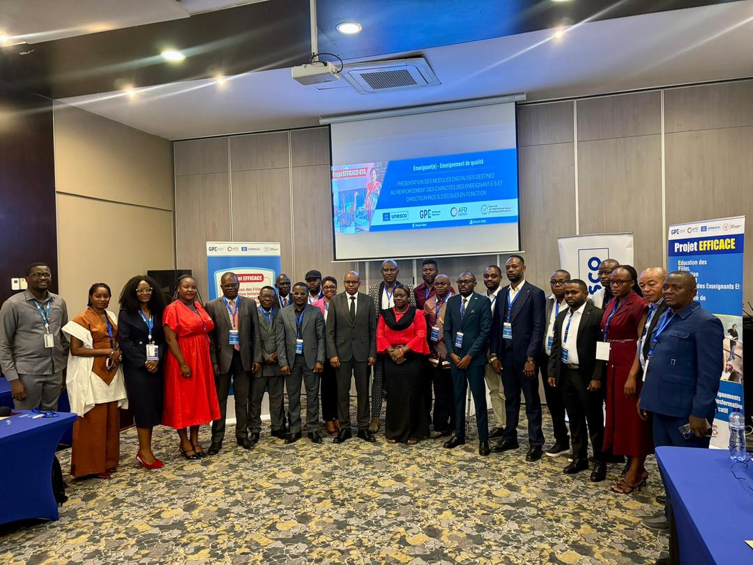 Numérisation de l’enseignement : le ministère renforce l’accessibilité à l’éducation grâce à l’adoption de modules digitalisés