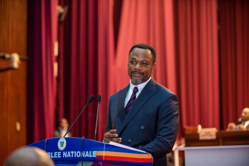 TONY MWABA RÉVÈLE LES DÉLICES DE LA GRATUITÉ AUX DÉPUTÉS NATIONAUX