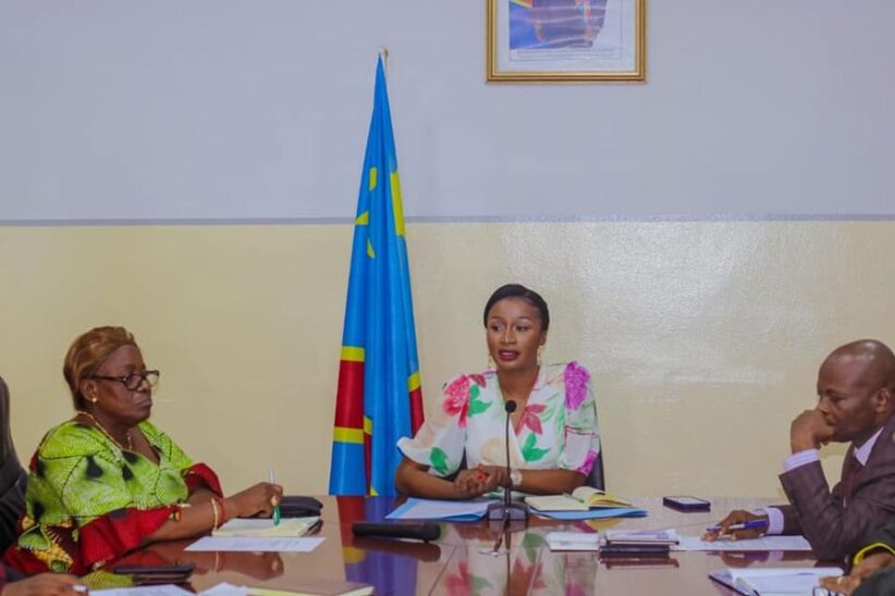 Tony Mwaba déterminé à délivrer les titres scolaires dans un bref délai