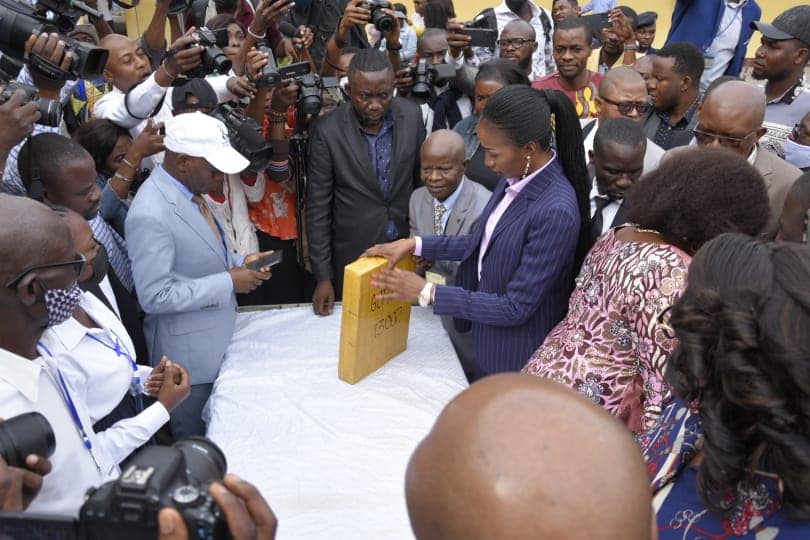 EXÉTAT 2022 : la vice-ministre, Aminata Namasia lance les épreuves hors-session