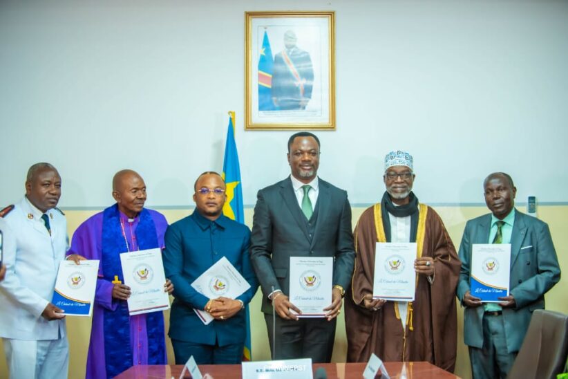 La deuxième vague des confessions religieuses signe la nouvelle Convention scolaire