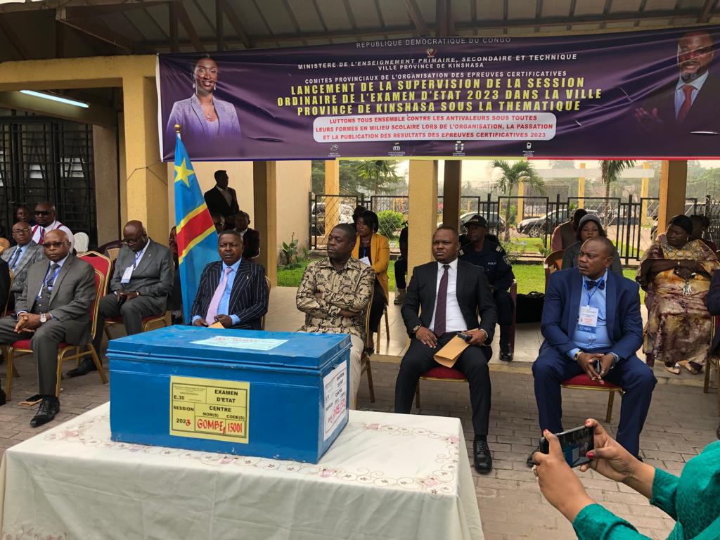 EXETAT 2023 : Charles Mbutamuntu supervise le lancement de la session ordinaire à Kinshasa