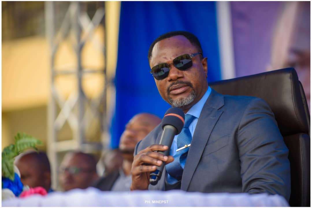 Kinshasa/Lukunga : Tony Mwaba clôture sa série de réarmement moral avec les chefs d'établissements, une fin qui augure un lendemain meilleur