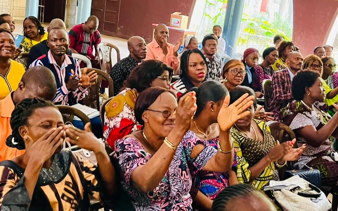 Enseignement maternel : les enseignants et cadres en formation sur les outils multilingues d’apprentissage