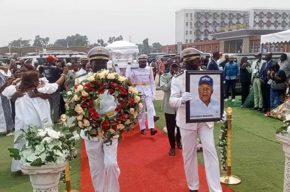 Kinshasa : Le syndicaliste Emery Masunga porté à sa dernière demeure
