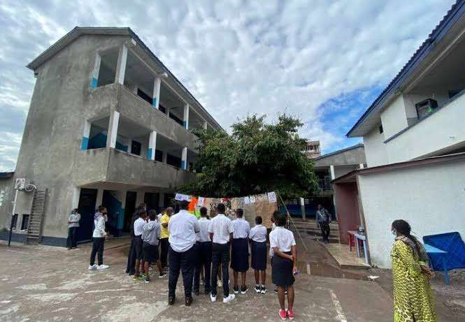 Exetat 2023 : le CS Les Loupiots trône provisoirement sur la RDC avec un lauréat ayant obtenu 87 %