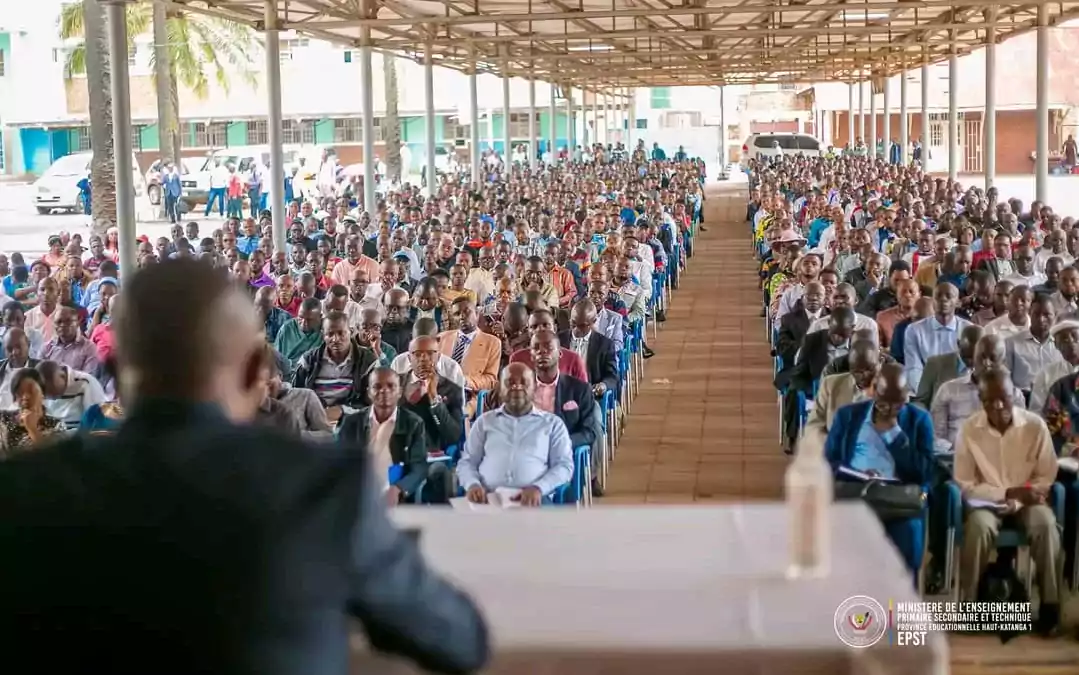 Haut-Katanga 1 : Nicolas Nyange rappelle l’importance de disposer des bibliothèques  scolaires et d’organiser une  évaluation adéquate des élèves pour améliorer la qualité de l’enseignement 