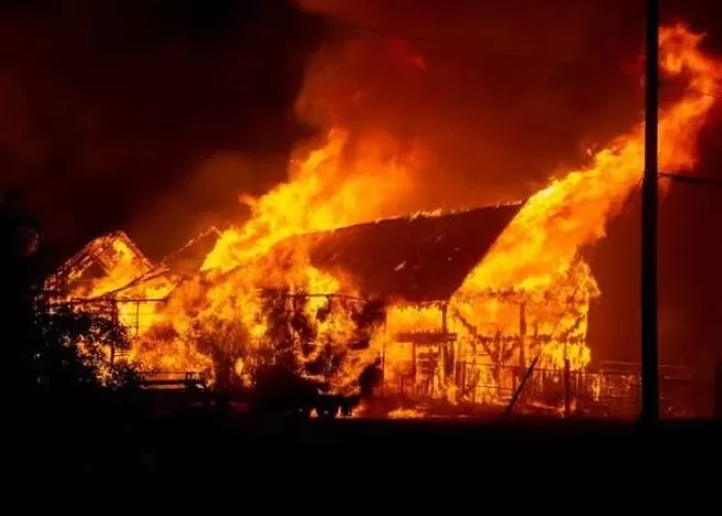 Un incendie réduit en cendres 6 salles de classe de l’E.P Popo à ituri