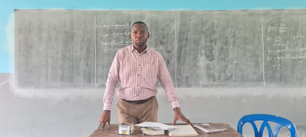 Sans s’en rendre compte, l’homme est mathématicien par nature” ( Freddy Bola, enseignant des maths)