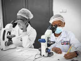 Journée internationale des femmes et filles de science : L’EPST reste déterminé à promouvoir l’égalité de sexe dans les domaines scientifiques