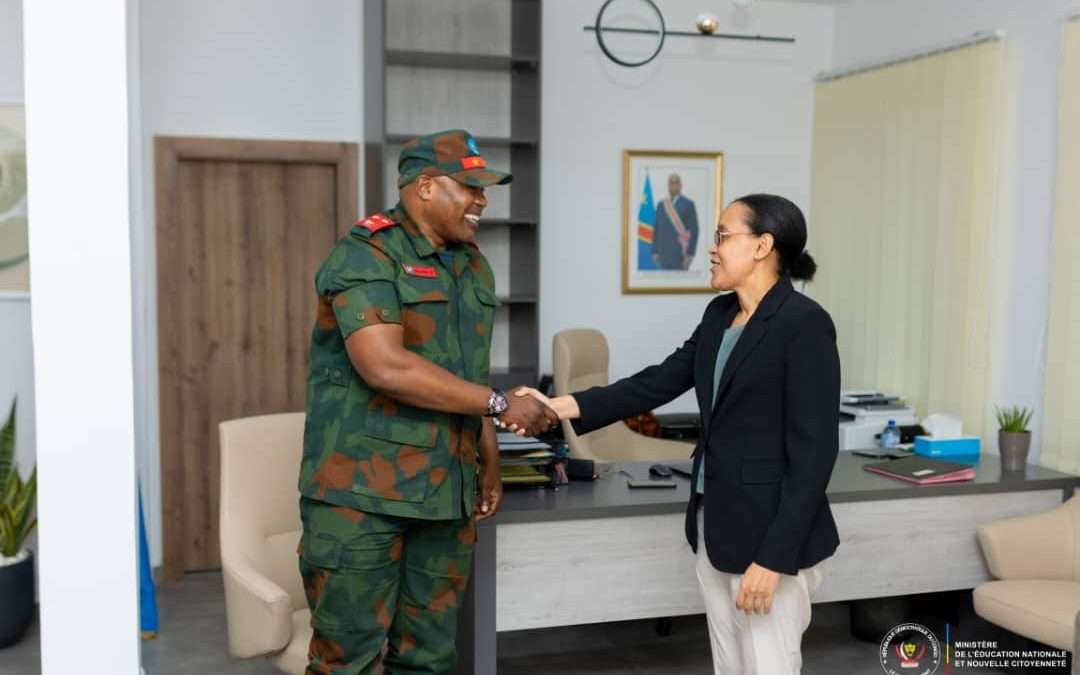 Rencontre stratégique entre la Ministre d’État Raïssa Malu et le Général Major Jean Pierre Kasongo Kabwik du Service National