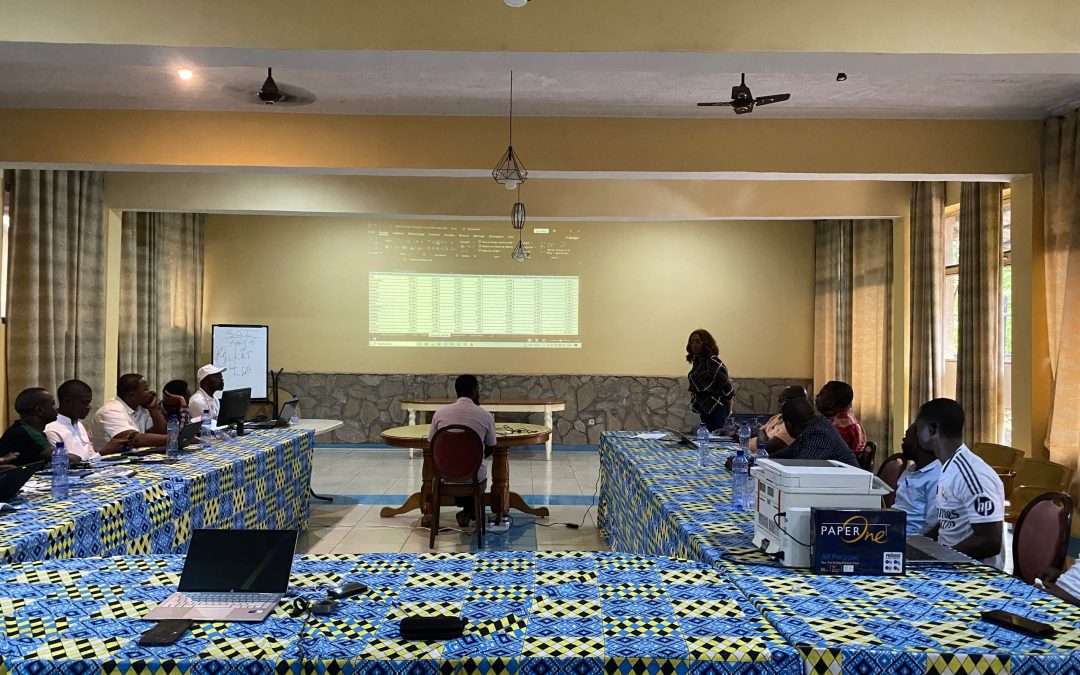 Kongo central 3 : des experts revisitent la stratégie d’approvisionnement et de distribution des manuels scolaires 